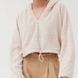 EUC Urban Outfitters Black Fuzzy Hoodie Sweatshirt